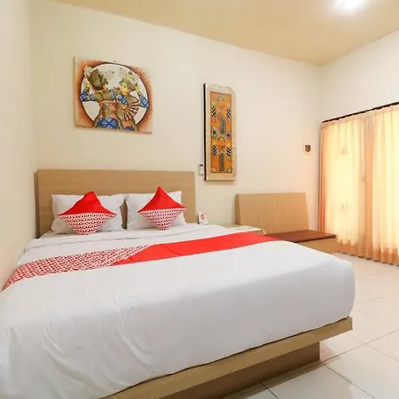 Oyo 2581 Ketut Smile Hotel
